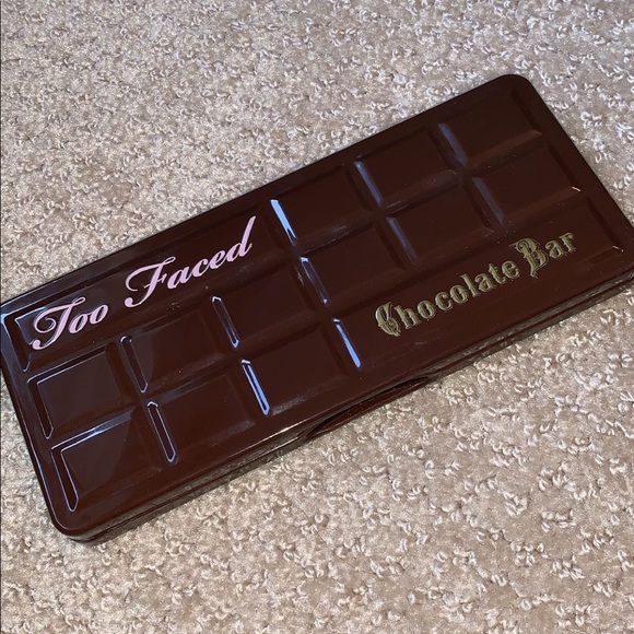 Too faced chocolate bar eyeshadow palette - Picture 2 of 3